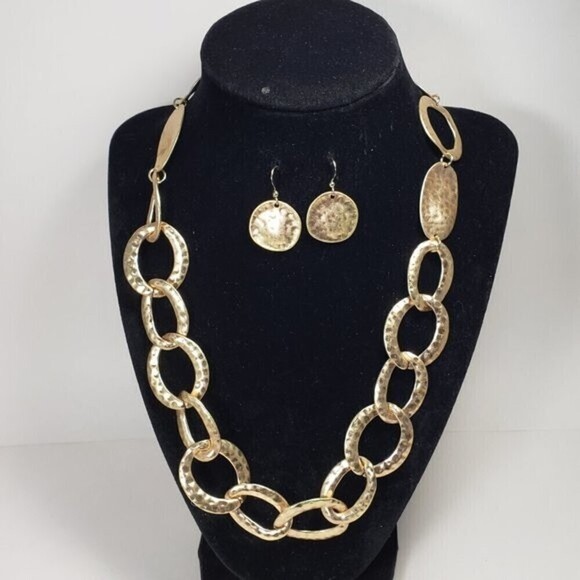 Hammered Disc & Hoops Necklace w/ Matching Teardrop Earrings & Gold tone Finish - Picture 1 of 6